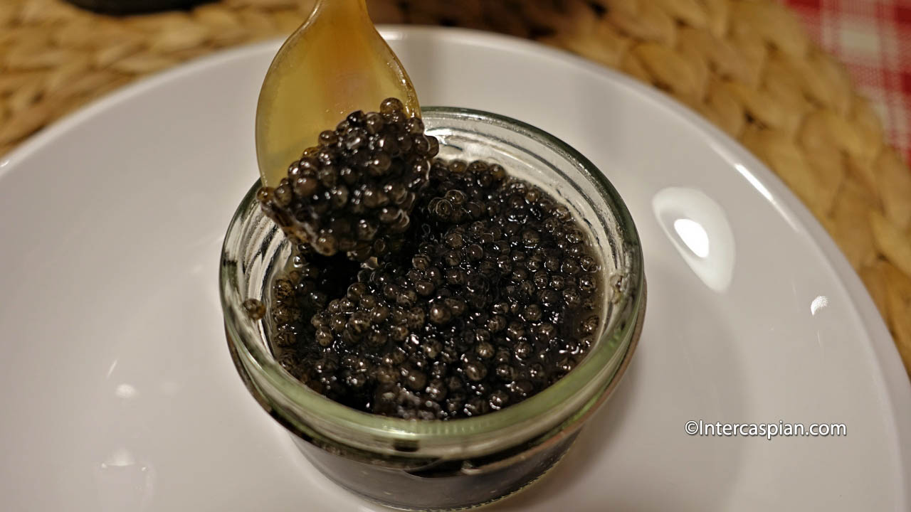 Caviar iranien beluga de la mer Caspienne