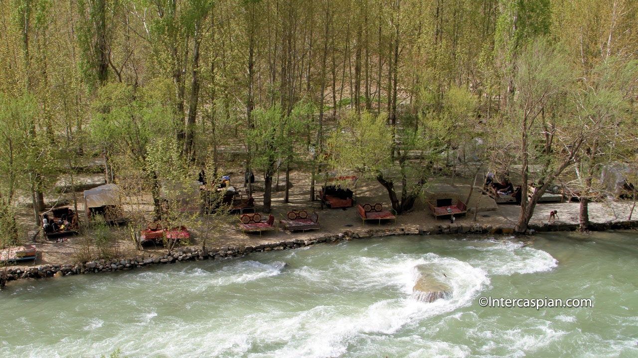 A Karaj riverside restaurant