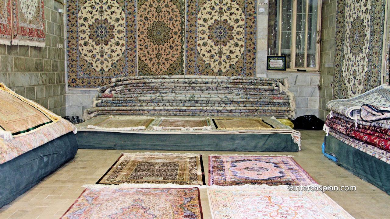 Photo d'un magasin de tapis au bazar de Téhéran