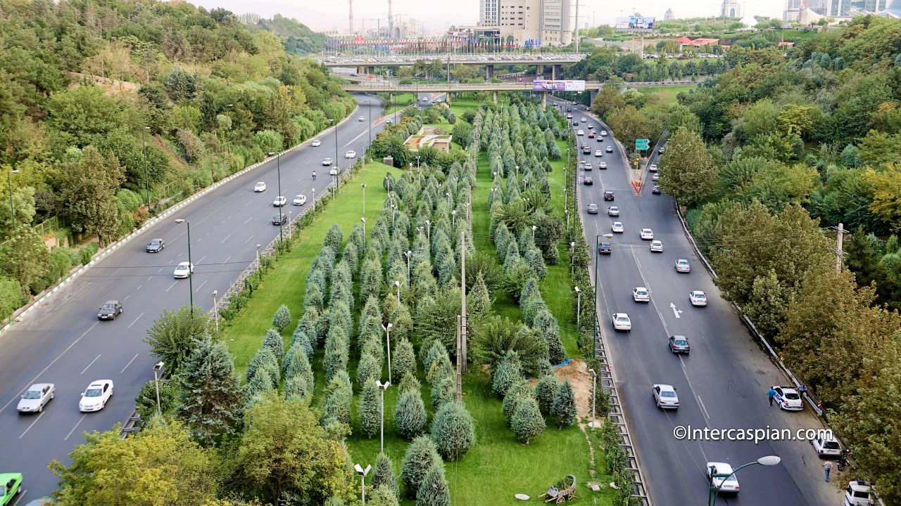 Sud du pont Tabiat