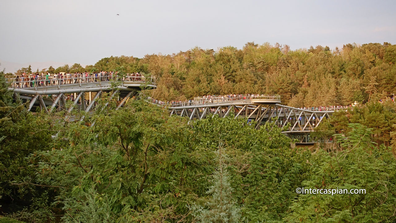 Nature Bridge photo taken from south