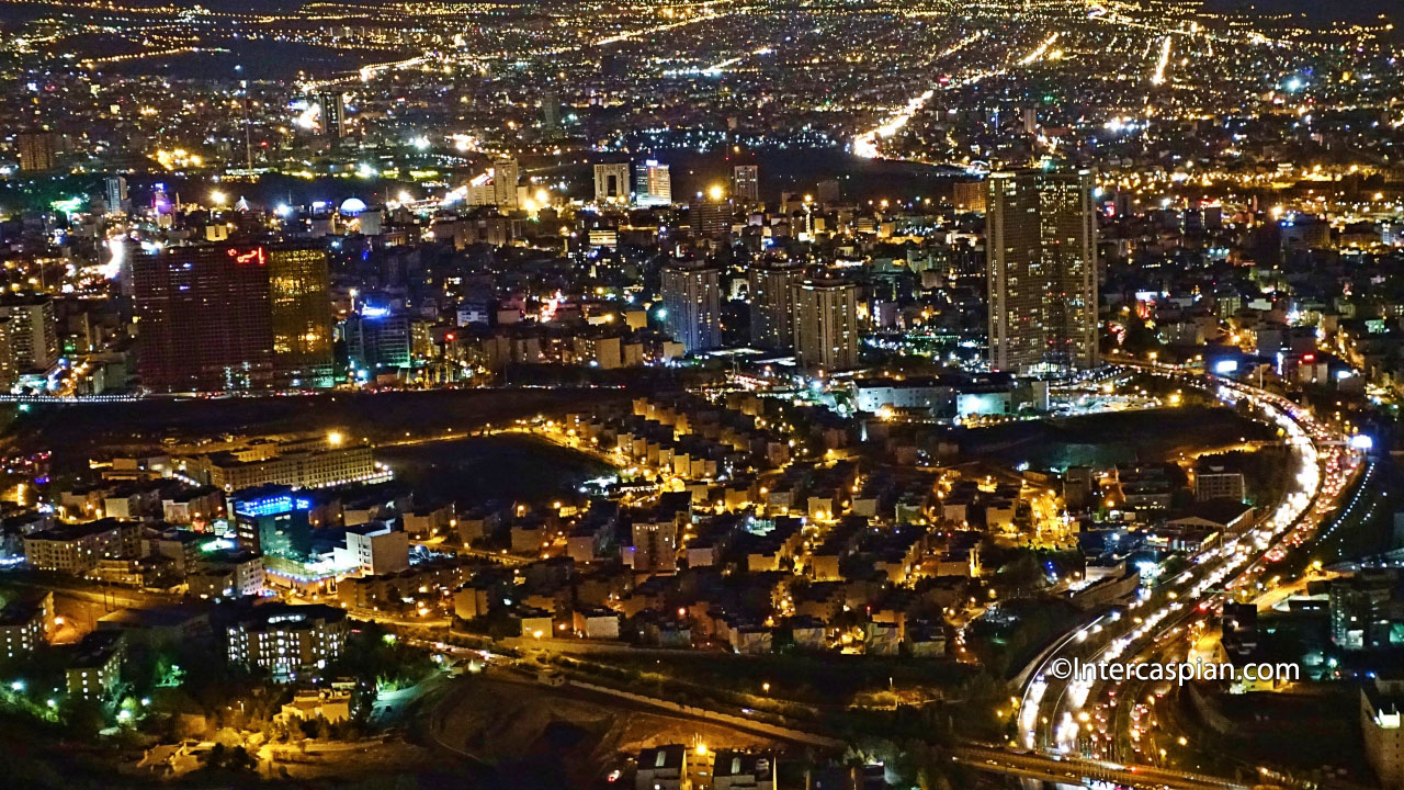 Photo de la mégapole de nuit