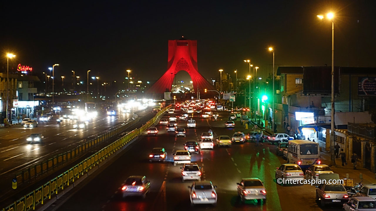 Night view of Azadi street