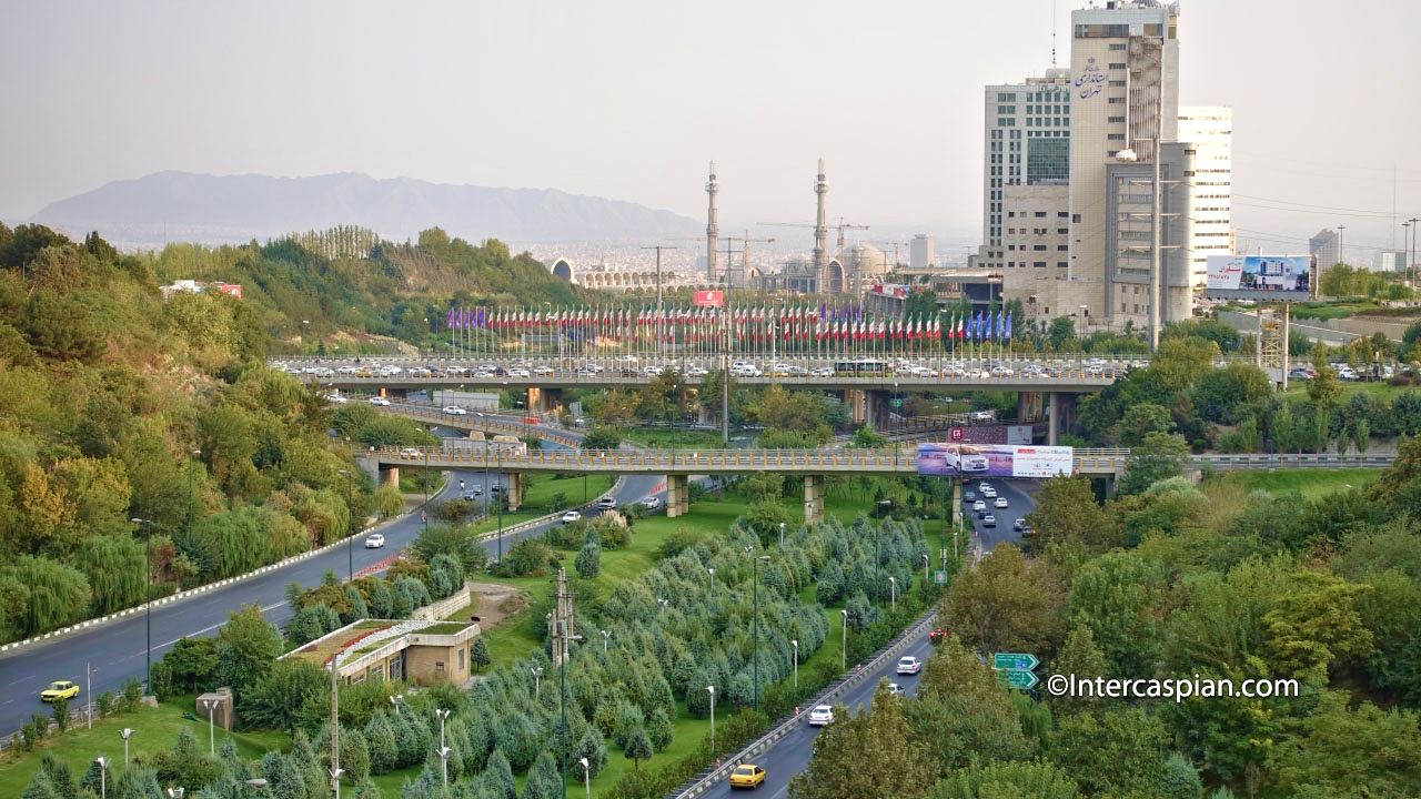 Photo of streets and expressways in Tehran